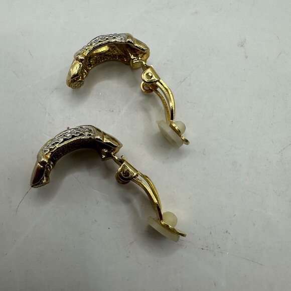 Vintage Two-Tone Gold & Silver Clip-On Earrings With Textured Design - Picture 5 of 5